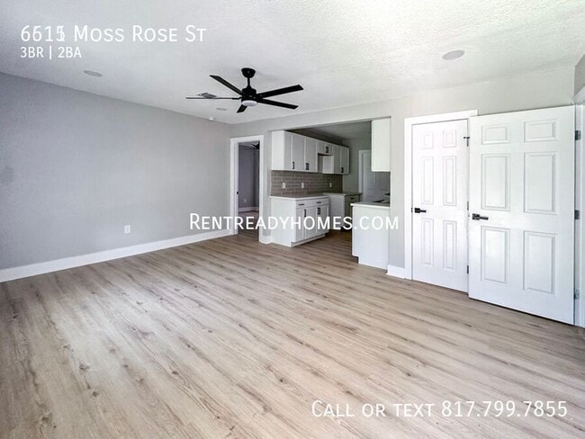 Building Photo - 6615 Moss Rose St