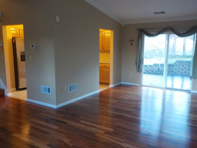 LIVING RM TO DINING ROOM - 69 Pleasantview Ter