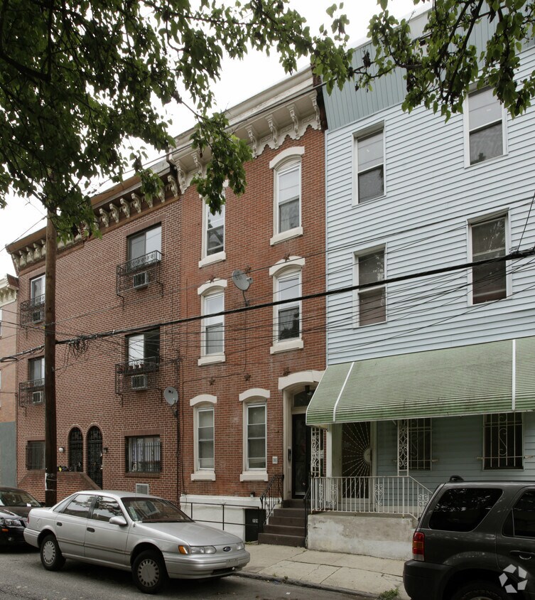 Primary Photo - 709 S 19th St