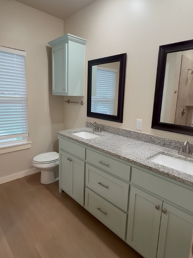 Building Photo - Beautiful, Pet-Friendly 2-Bedroom, 2-Bath Home in Perry!