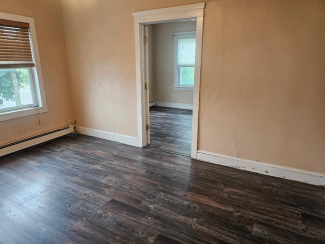 Building Photo - 42 Highland Ave