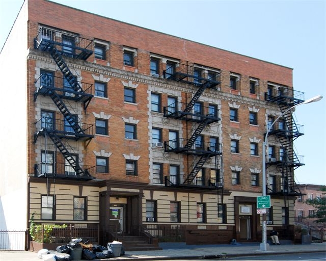 Foto principal - Dekalb Avenue Apartments