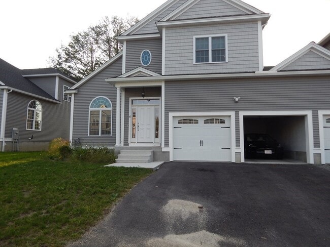 Building Photo - 4 Kiara Dr