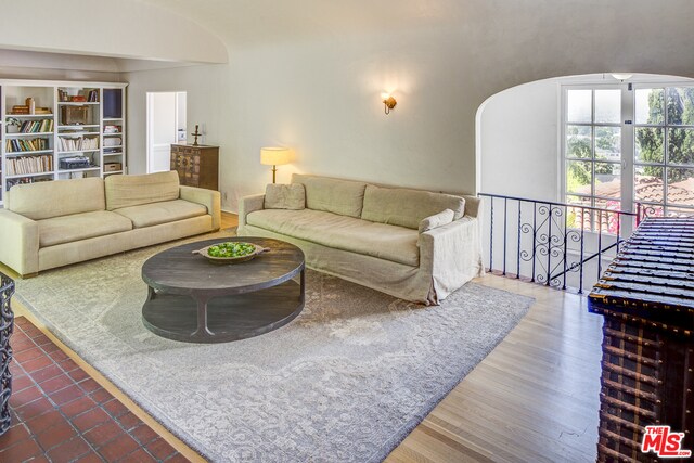 Building Photo - 2219 Ben Lomond Dr