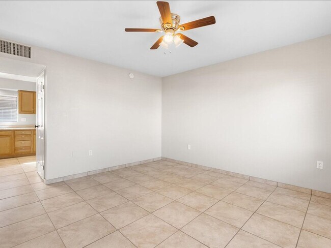 Foto del edificio - 2207 N 9th Ave