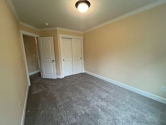 Foto del edificio - 1242 SE Roberts Ave