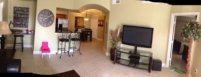 Building Photo - 12990 Positano Cir