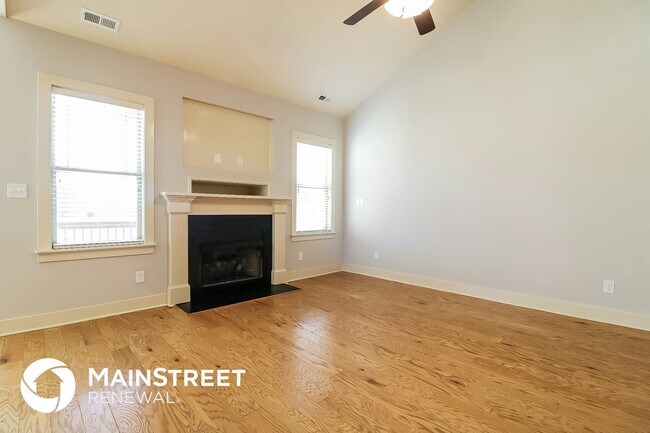 Building Photo - 24 Rocky Creek Ln
