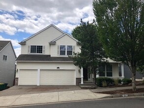 Building Photo - 16130 SW Loon Dr