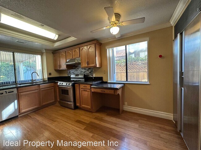 Building Photo - 3 br, 2 bath House - 11052 Hastings Ct