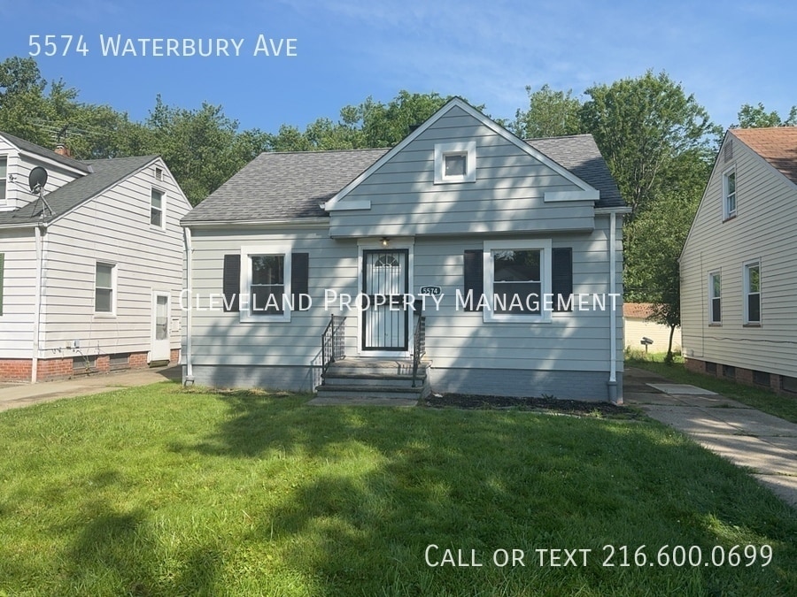 Primary Photo - 5574 Waterbury Ave