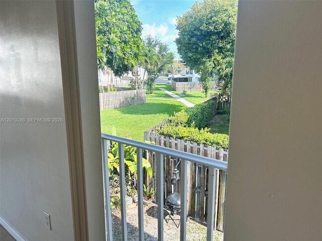 Foto del edificio - 7701 SW 88th St