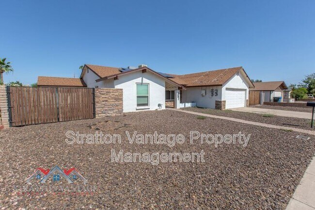 Building Photo - 17621 N 19th Dr