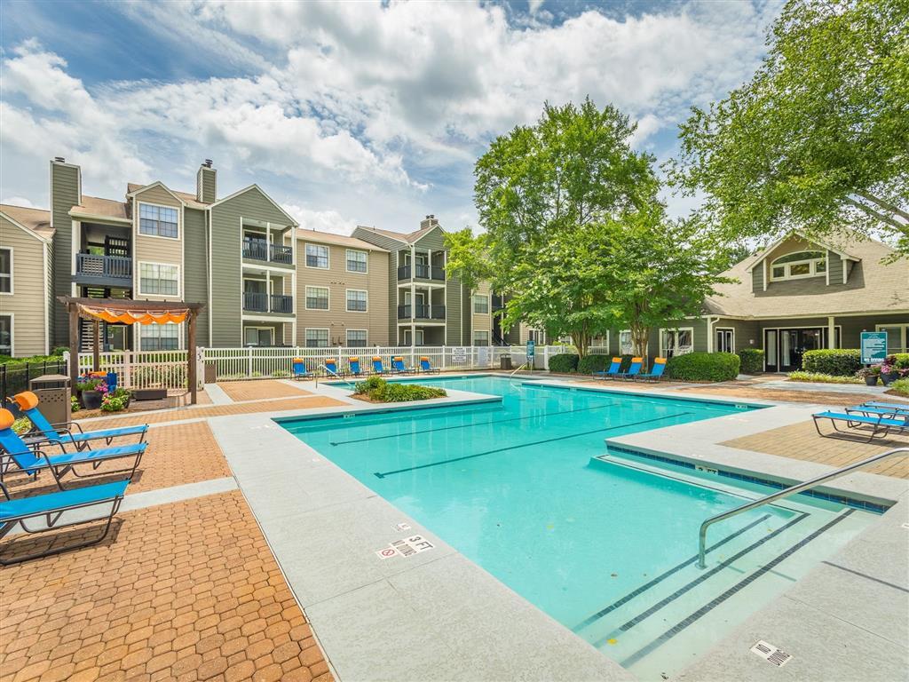 Avenues of Kennesaw East & West Apartments in Kennesaw, GA
