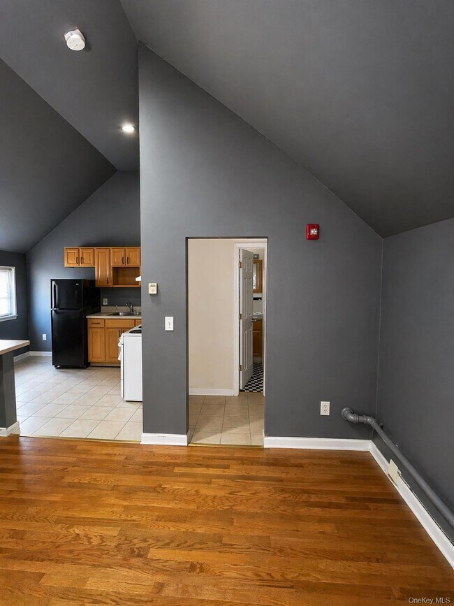 Foto del edificio - 2757 Long Beach Rd