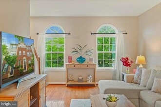 Building Photo - 13964 Cannondale Way