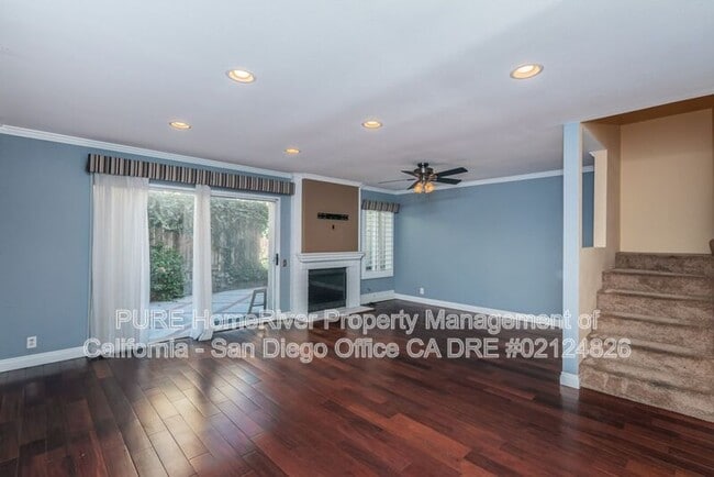 Building Photo - 3648 Caminito Carmel Landing