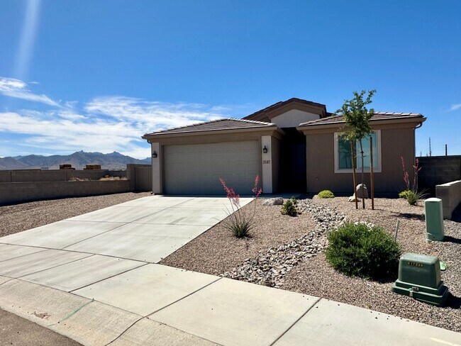 Foto del edificio - Come Check Out this Beautiful 2025 New Build!!!! *MOVE IN SPECIAL, $500 OFF OF THE FIRST MONTH RENT*