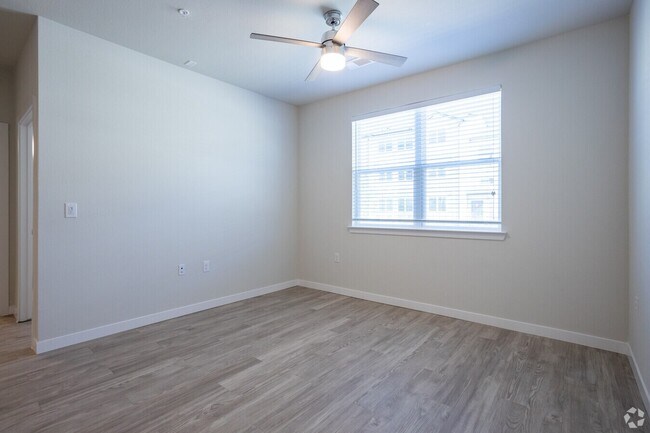 Building Photo - 2555 Farm to Market 2920