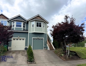 Building Photo - 4511 SE 40th Ave