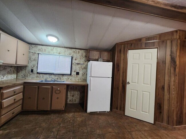 Building Photo - 8405 US-287