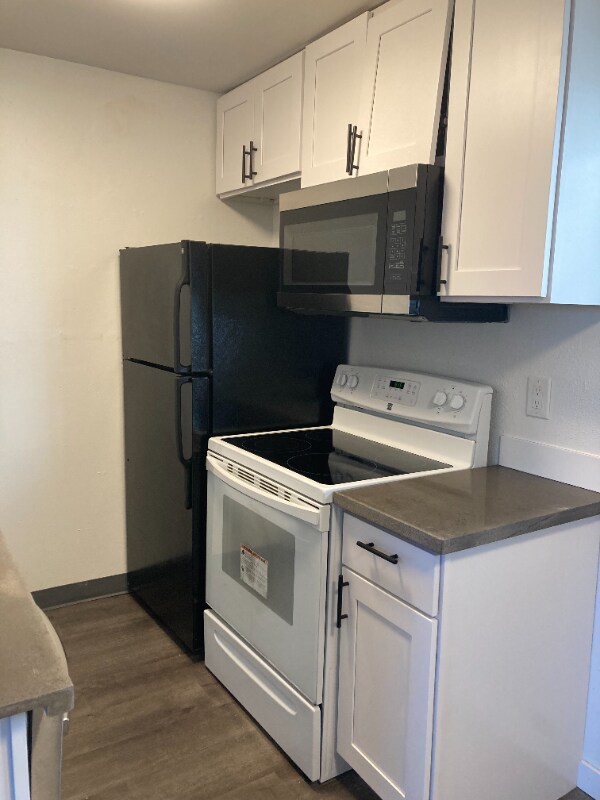 Foto del edificio - 2415 8th Ave N