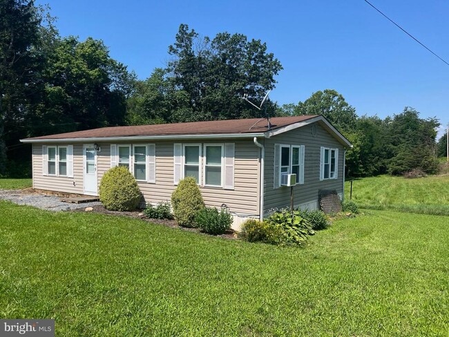 Building Photo - 10915 Burkett Rd