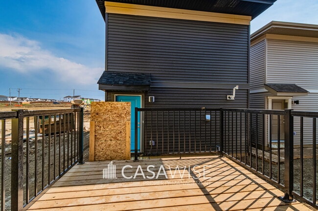 Building Photo - 20935-20925 25 Ave NW