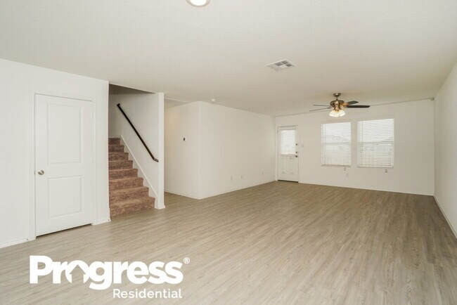 Building Photo - 9920 Flax Ml Dr