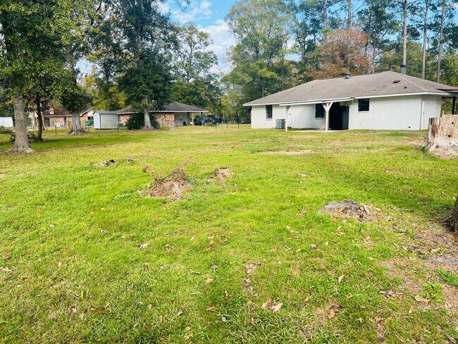 Foto del edificio - Home For Lease