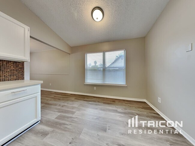 Foto del edificio - 9129 Sable Ridge Ct