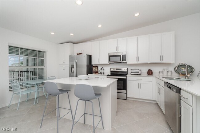 Building Photo - 43992 Boardwalk Loop