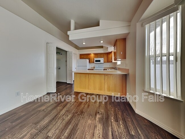 Building Photo - 3676 Briar Creek Ln