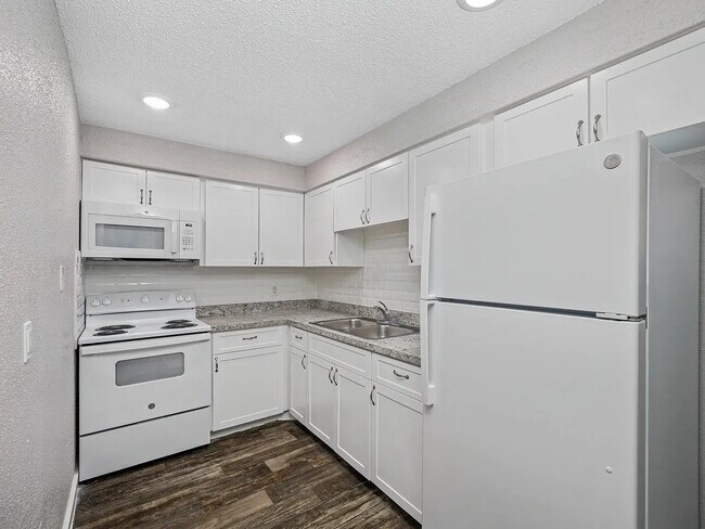 Foto del edificio - 3435 3rd Ave N