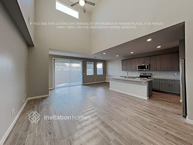 Building Photo - 7323 S 23rd Dr