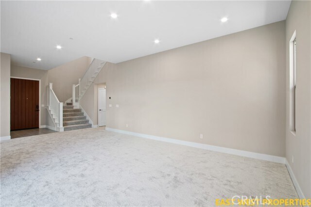 Building Photo - 153 Fairgreen