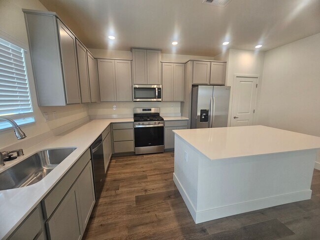 Building Photo - Brand New Home in Spanish Springs