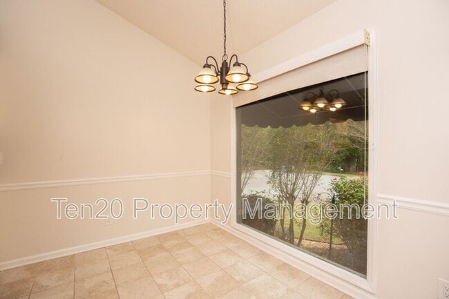 Building Photo - 7032 Robin's Nest Dr