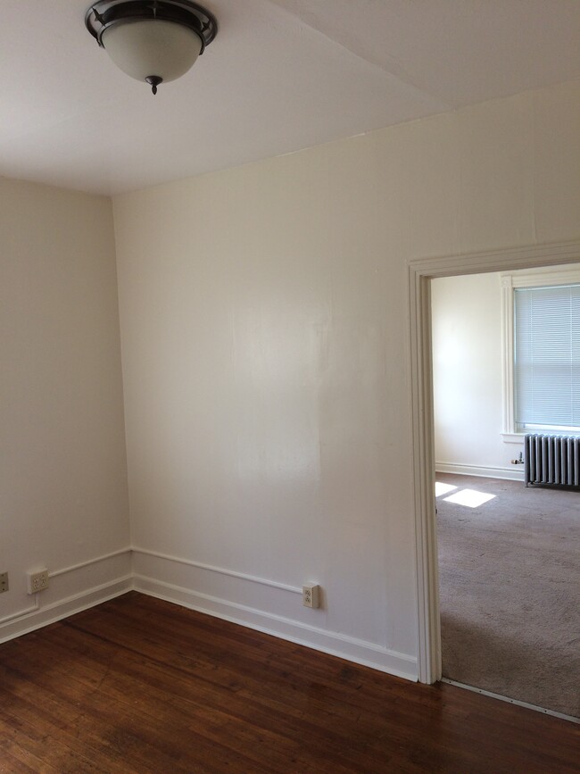 Building Photo - Liberty Building - 1 Bedroom Unit