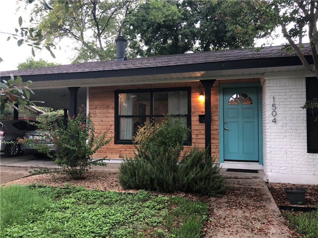 Primary Photo - 1504 Ashberry Dr
