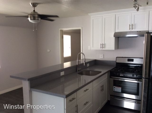 Foto principal - 467 S Bonnie Brae St