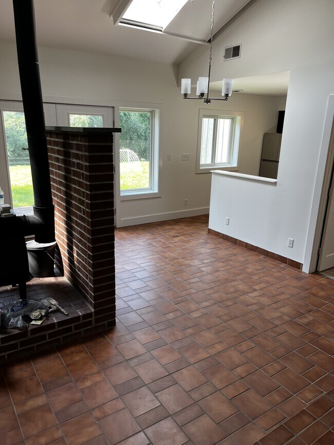 Foto del edificio - 1829 Eden Ln