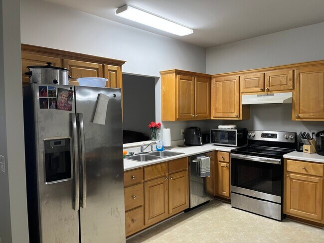 Foto del edificio - 66 Cane Creek Cmn