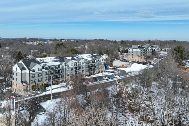 Aerial Context - The Fairmount North Shore