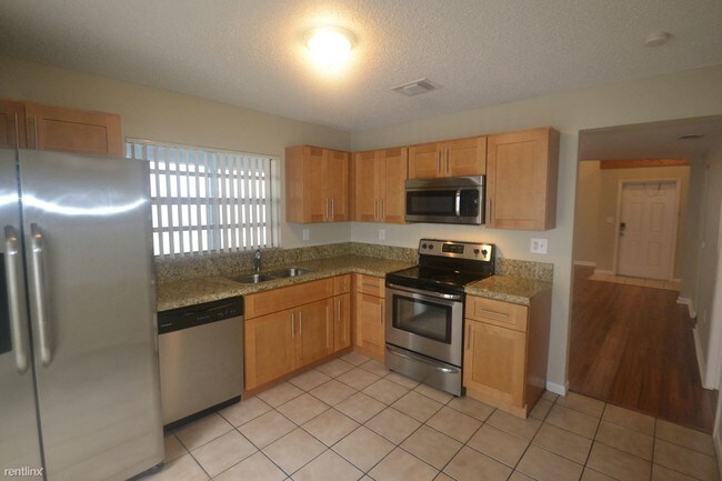 Building Photo - 3 br, 2 bath House - 755 Cumberland Ter