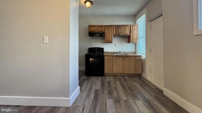 Building Photo - 5581 Blakemore St