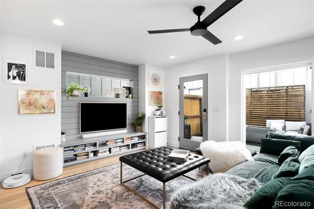 Foto del edificio - 3830 W 13th Ave