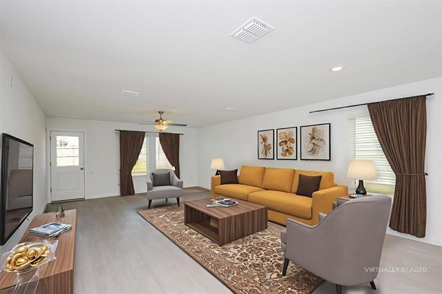 Foto del edificio - 2744 Mistwood Dr