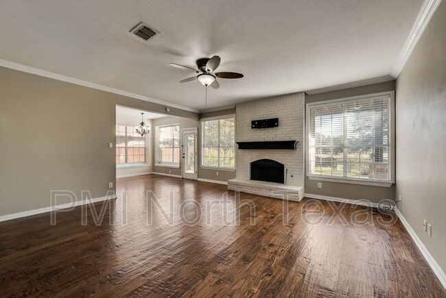 Building Photo - 6000 Charleston Dr