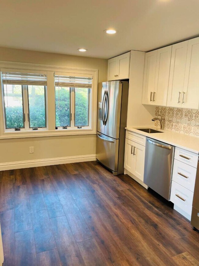Building Photo - 91 Hegemans Ln